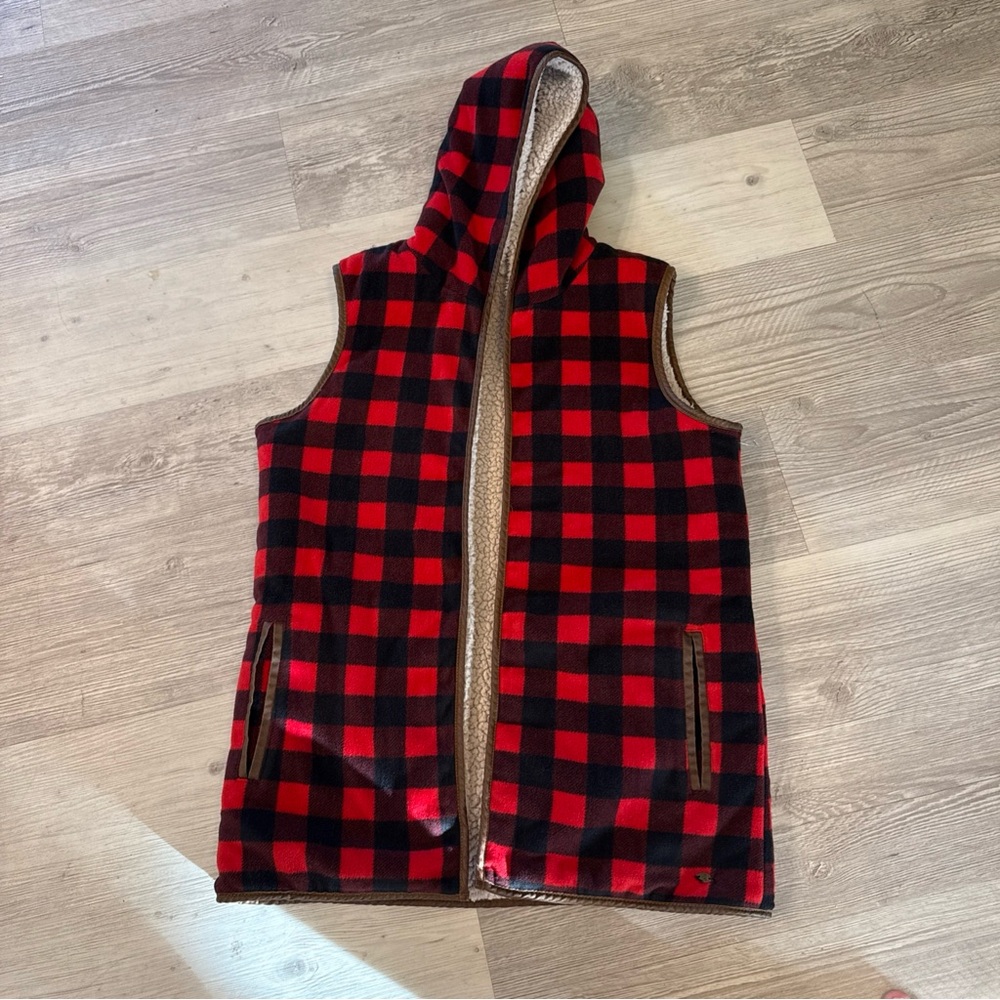 Legendary White Tails Women’s Kettle Hills Hooded Sherpa Lined Vest Large Fleece